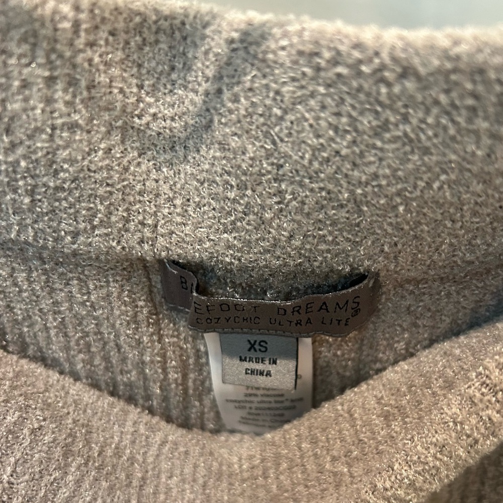 Barefoot Dreams Sleep Shorts, extra small - Picture 3 of 3